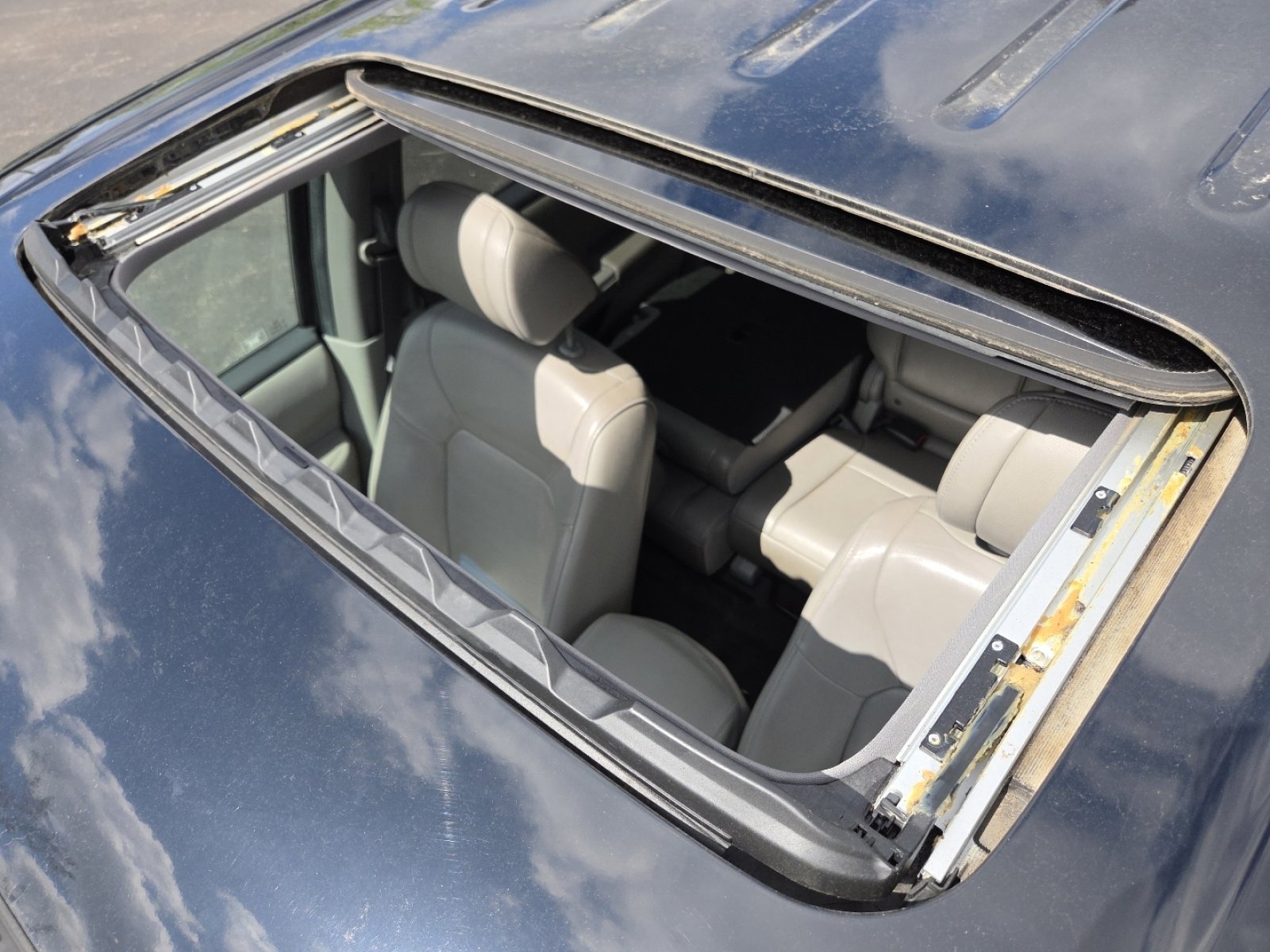 Used 2012 Honda Pilot EX-L image 3
