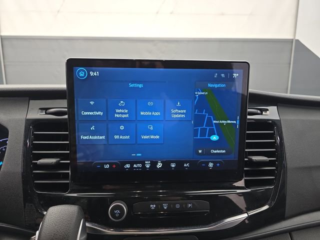 Used 2023 Ford Transit 350 XLT image 27