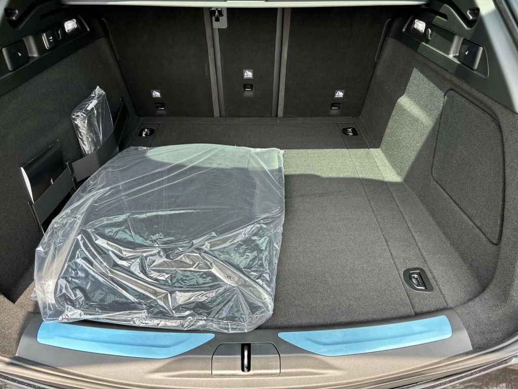 New 2024 Maserati Grecale GT image 22