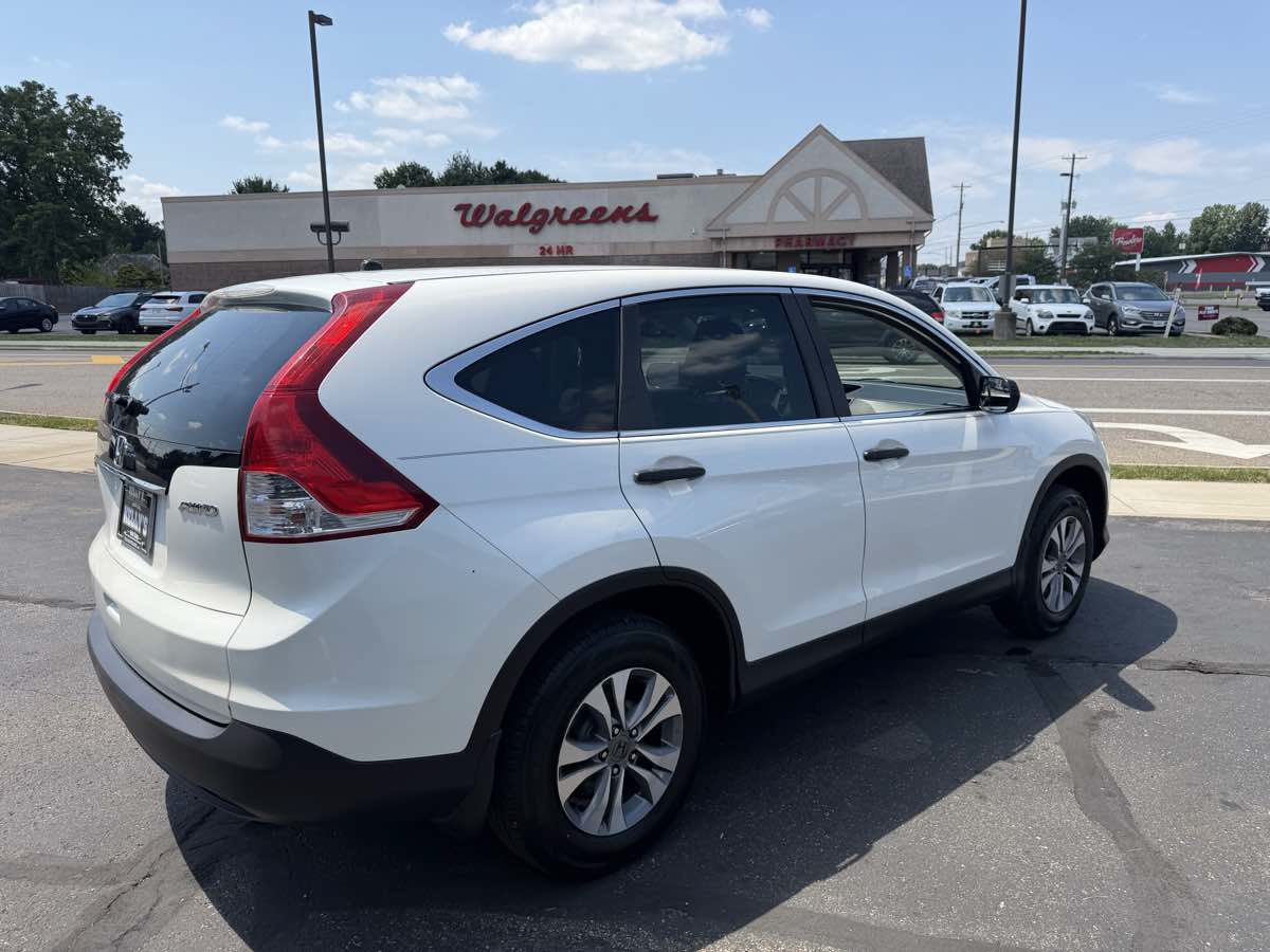 Used 2013 Honda CR-V LX image 5