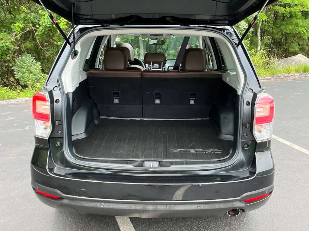 Used 2017 Subaru Forester 2.5i Touring AWD/4WD image 24