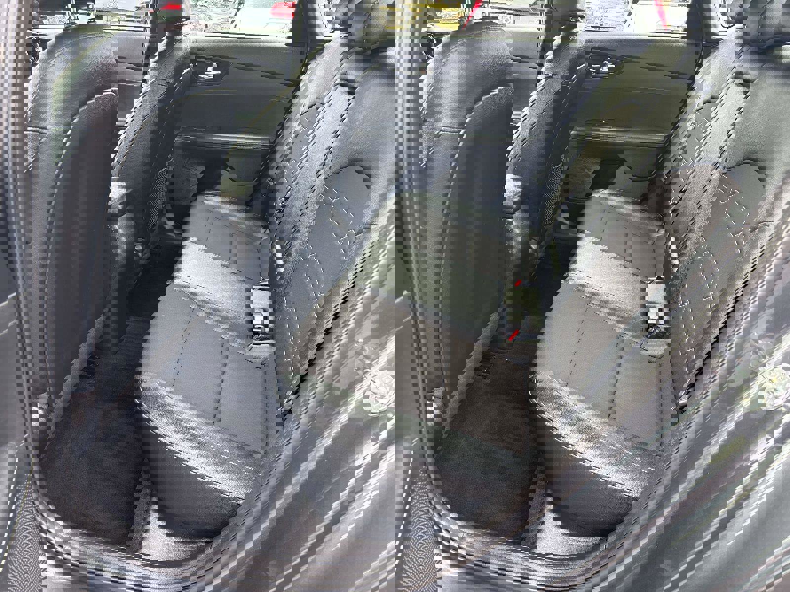 Used 2023 Kia Forte GT-Line image 11