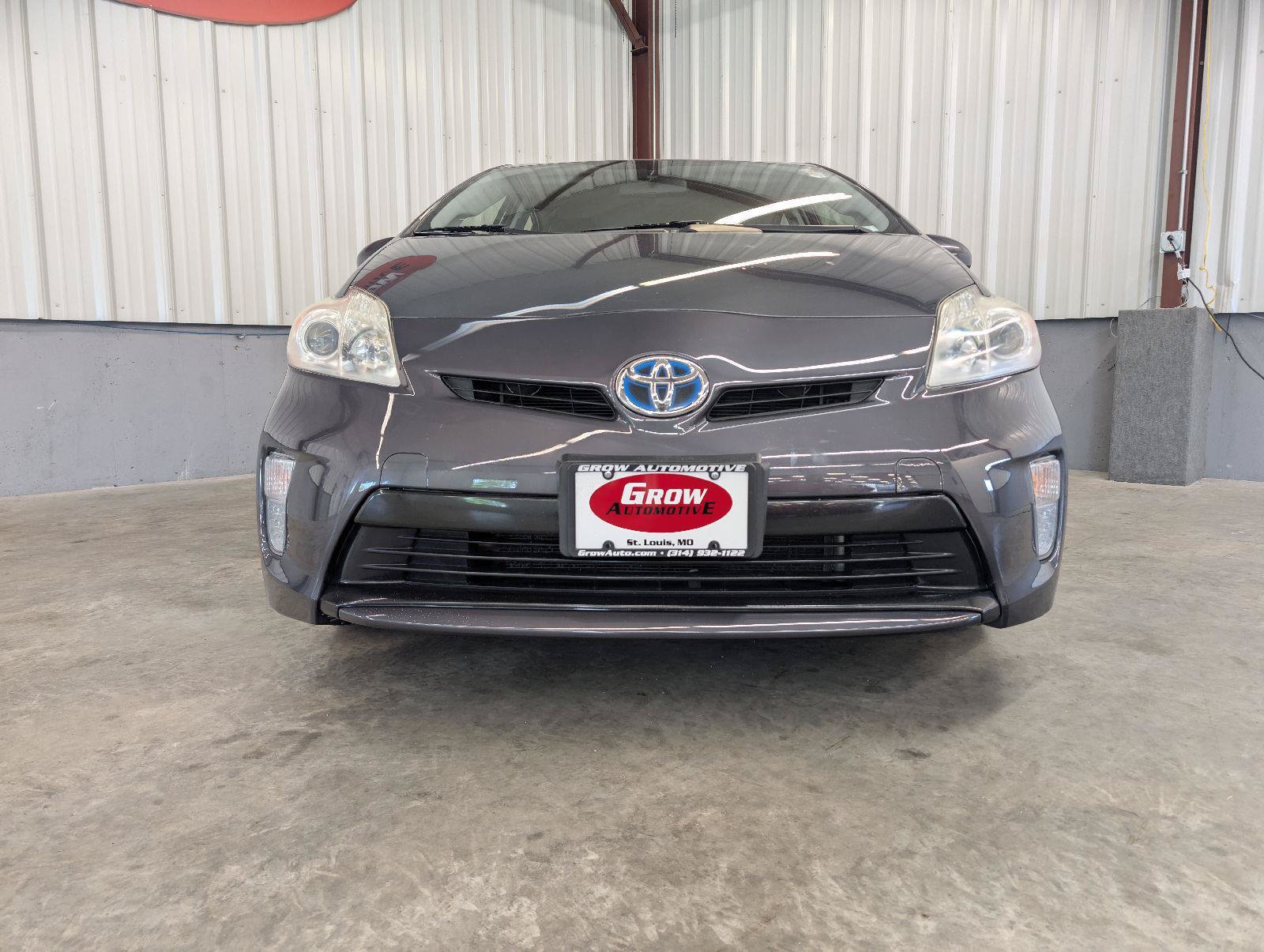 Used 2012 Toyota Prius Two FWD image 11