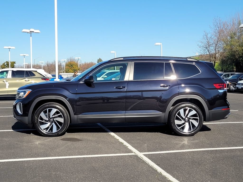 New 2026 Volkswagen Atlas SE FWD image 8