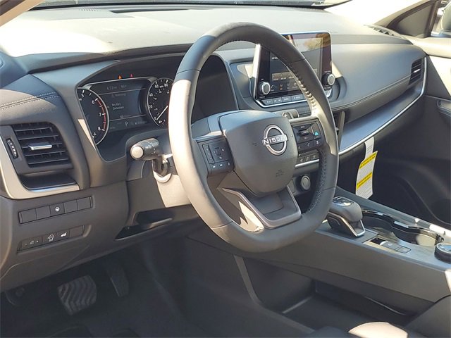 New 2026 Nissan Rogue SV w/ SV Premium Package image 15