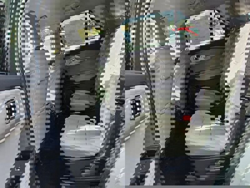 New 2026 Ford Explorer Active w/ Active Comfort Package image 10