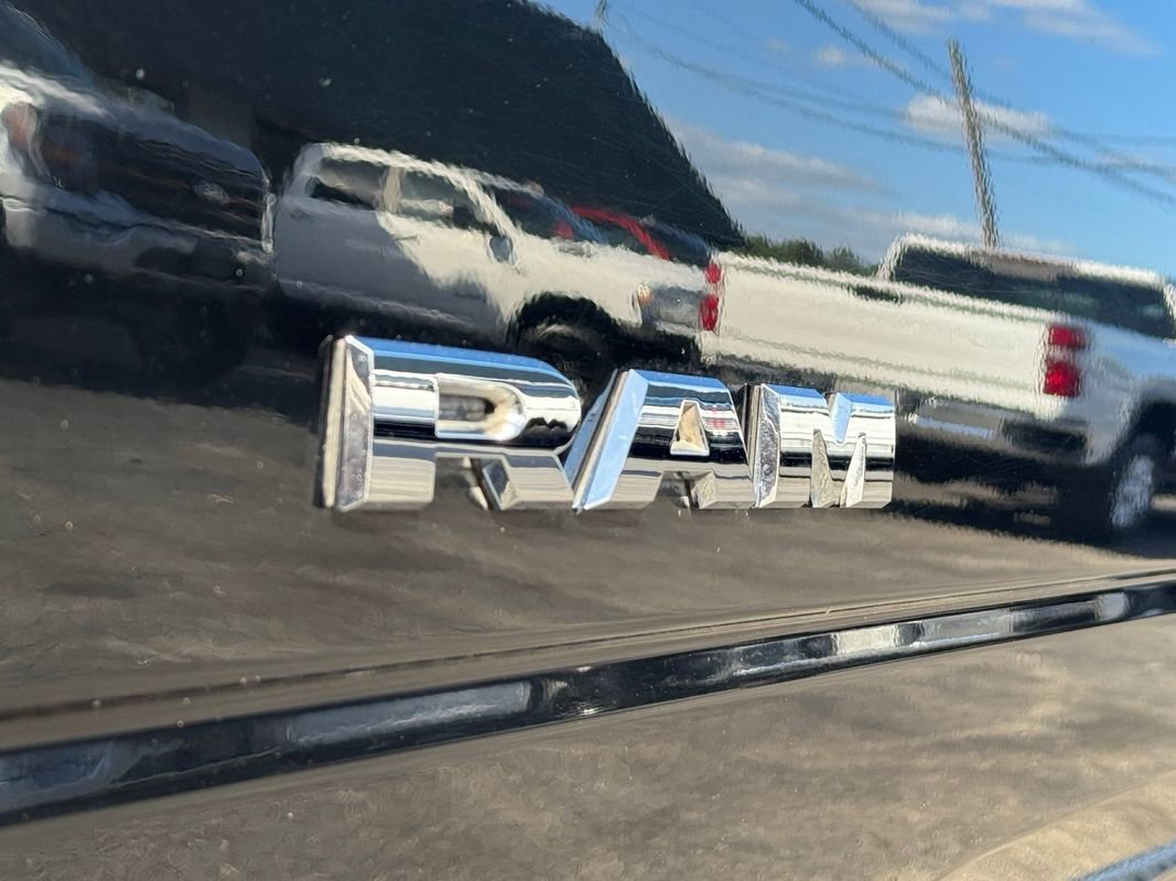 Used 2020 RAM 3500 Tradesman image 9