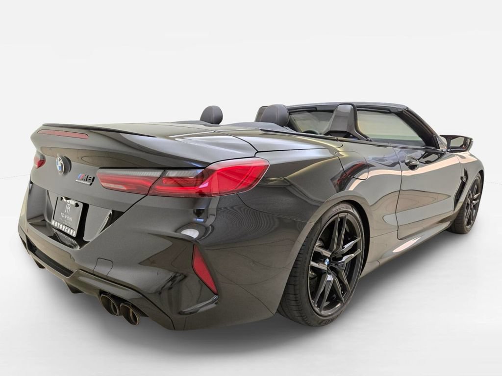 Used 2025 BMW M8 Competition AWD/4WD image 9