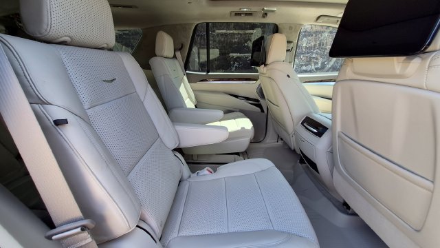 New 2026 Cadillac Escalade Platinum Sport w/ LPO, ONYX Package AWD/4WD image 20