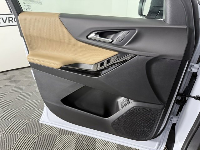 New 2026 Chevrolet Equinox ACTIV image 13