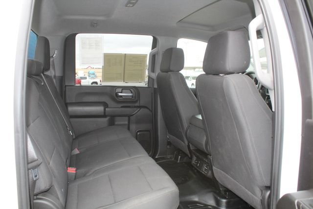 Used 2025 GMC Sierra 2500 Pro w/ Convenience Package AWD/4WD image 16