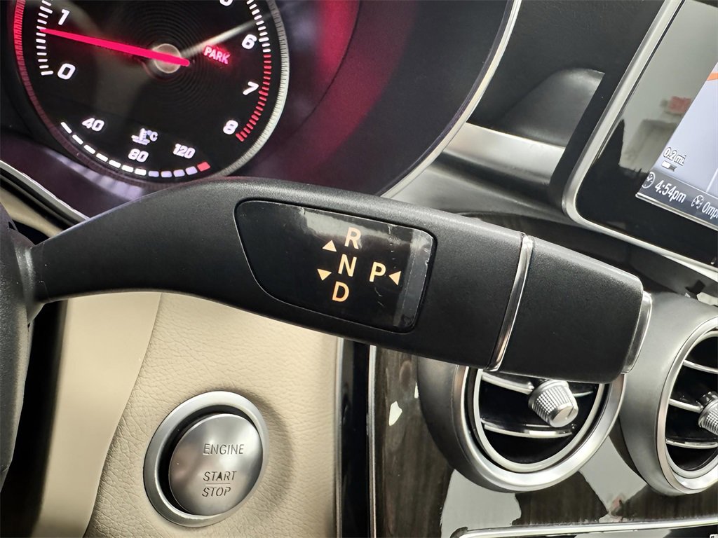 Used 2017 Mercedes-Benz C 300 4MATIC Sedan image 15