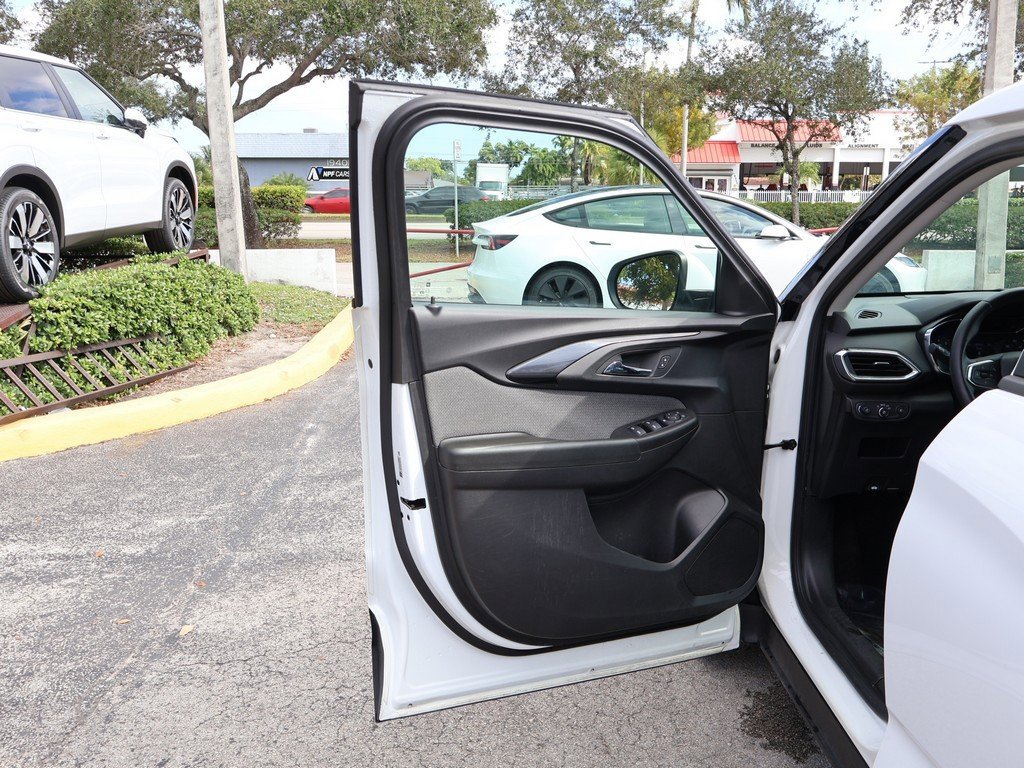 Used 2021 Chevrolet TrailBlazer LT w/ Premium Seating Package image 22