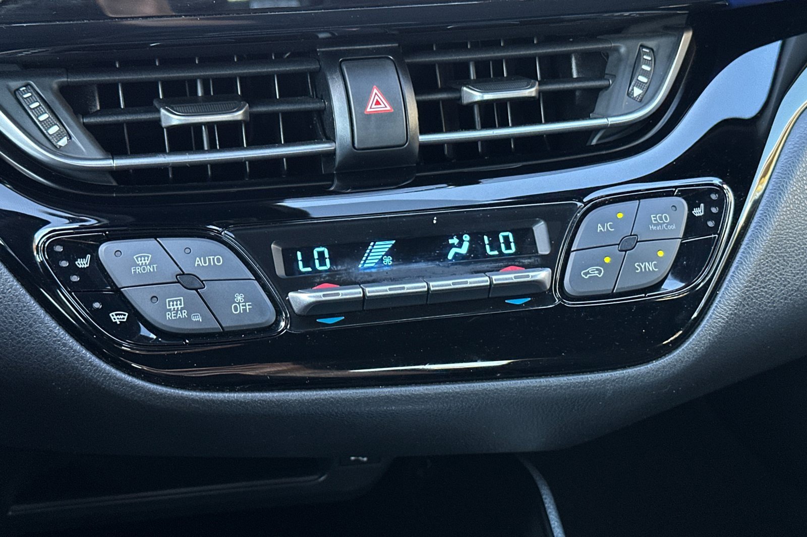 Used 2022 Toyota C-HR Nightshade image 19