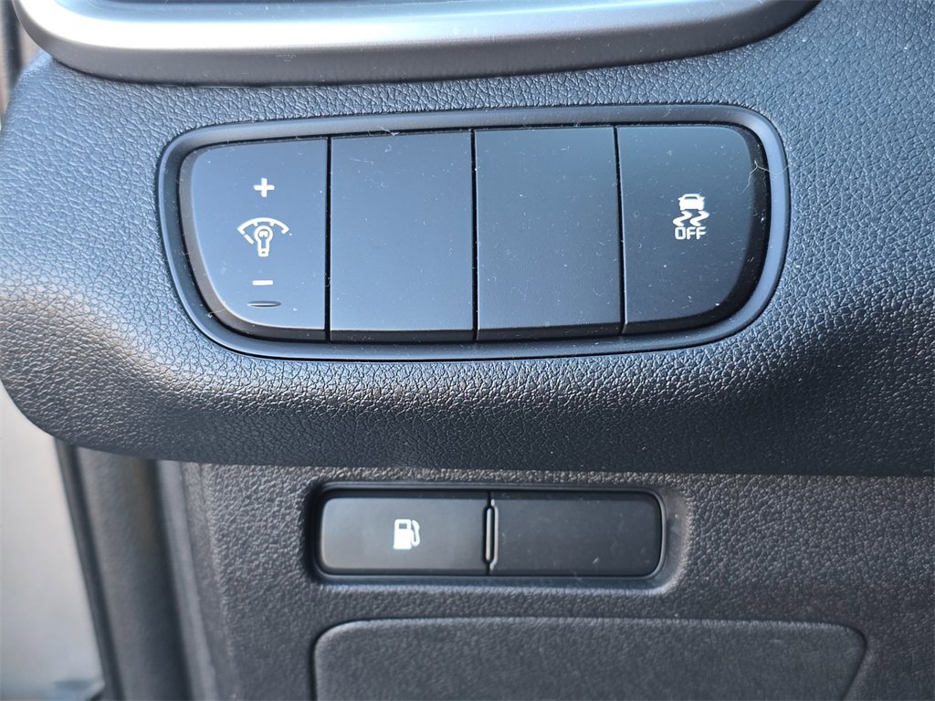 Used 2017 Kia Sorento LX image 23