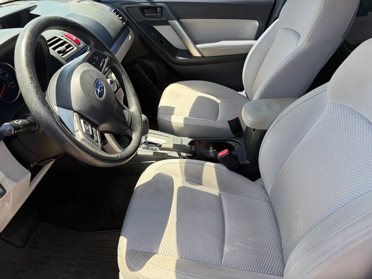 Used 2016 Subaru Forester 2.5i Premium w/ All-Weather Package AWD/4WD image 7