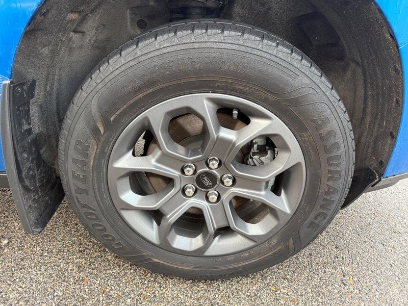 Used 2022 Ford Maverick XLT image 4