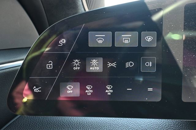 Used 2023 Lucid Air Touring AWD/4WD image 32