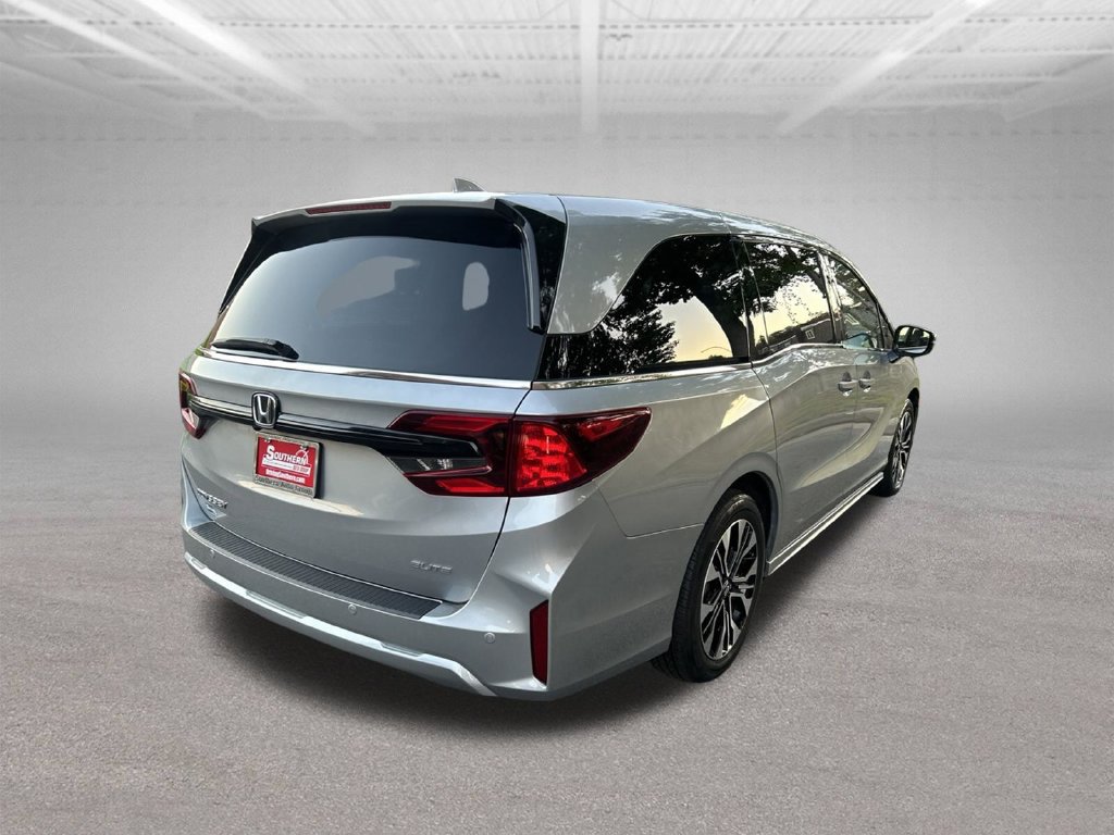 Used 2025 Honda Odyssey Elite image 5