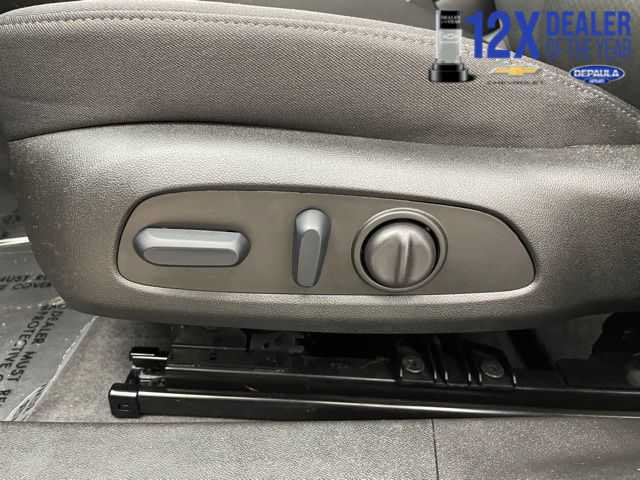 Certified 2025 Chevrolet Malibu RS FWD image 9