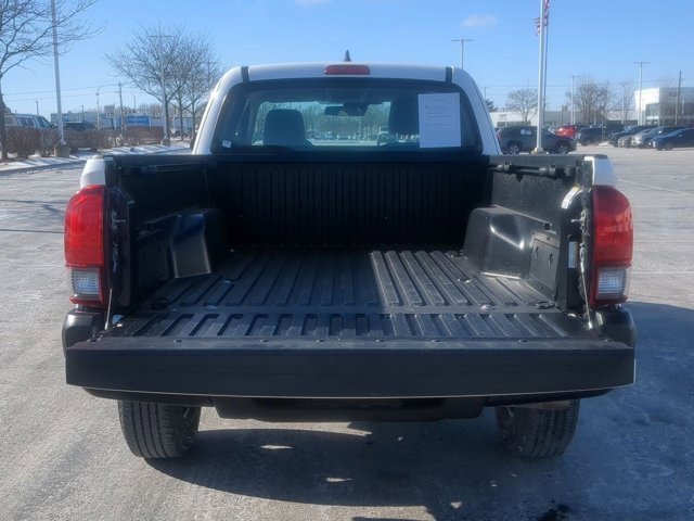 Certified 2018 Toyota Tacoma SR image 15