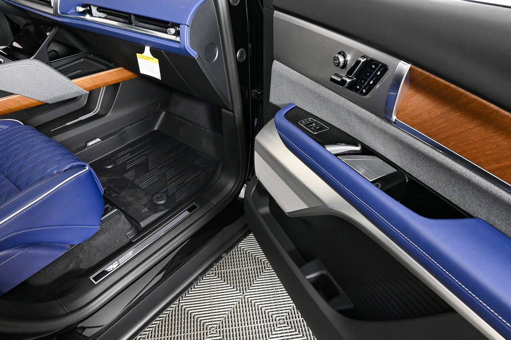 New 2026 Cadillac Vistiq Premium Luxury image 25