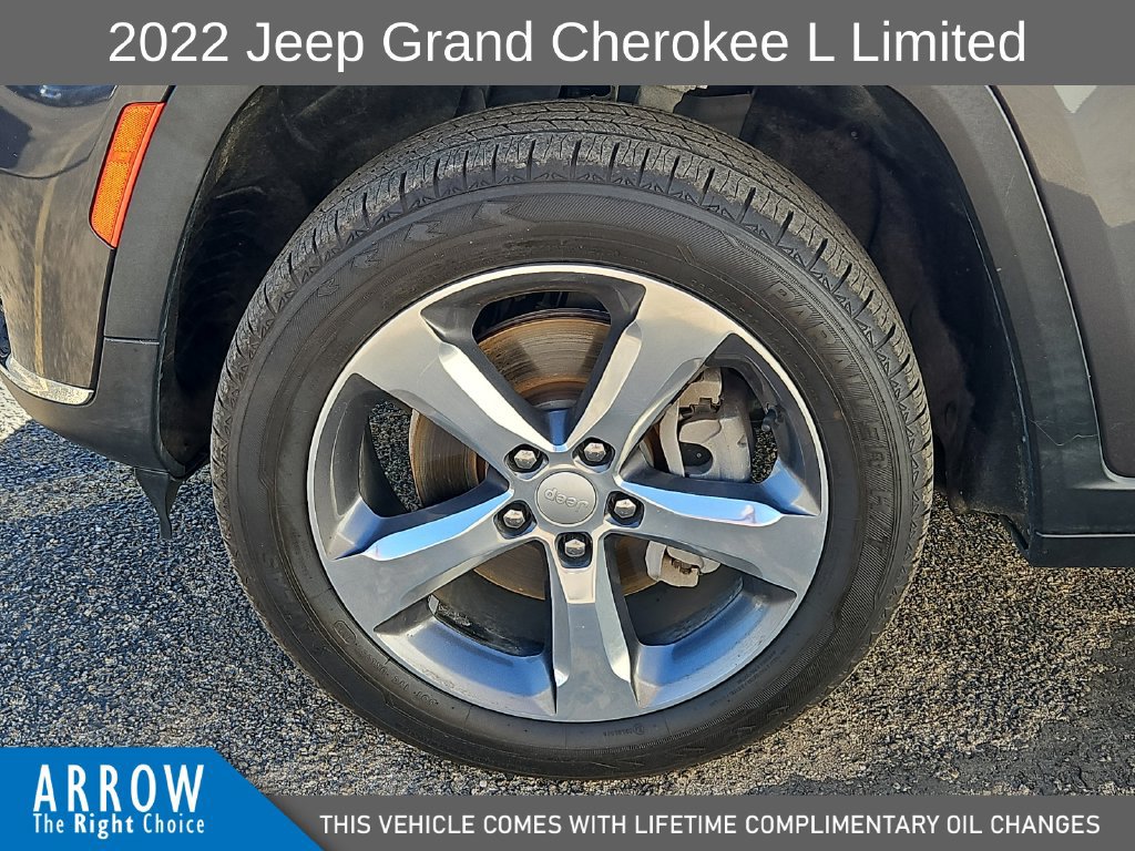 Used 2022 Jeep Grand Cherokee L Limited RWD image 17