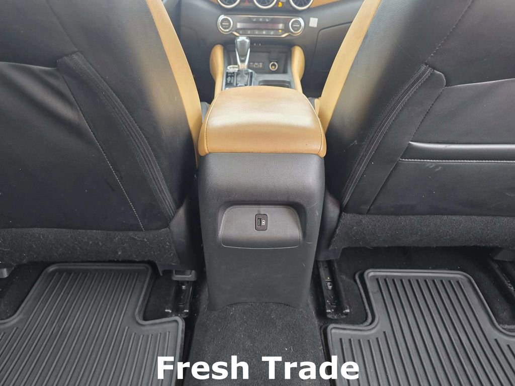Used 2025 Nissan Sentra SV w/ SV Premium Package FWD image 8