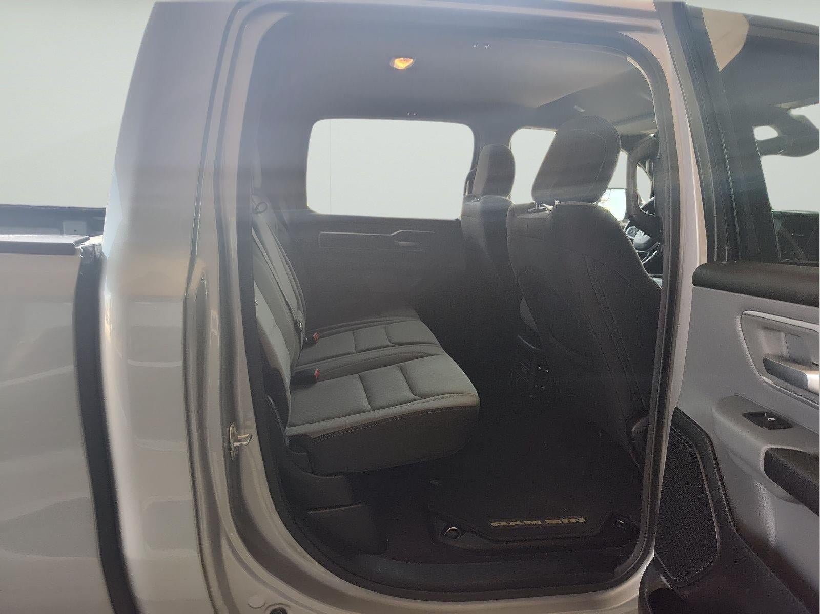 Used 2022 RAM 1500 Big Horn AWD/4WD image 22