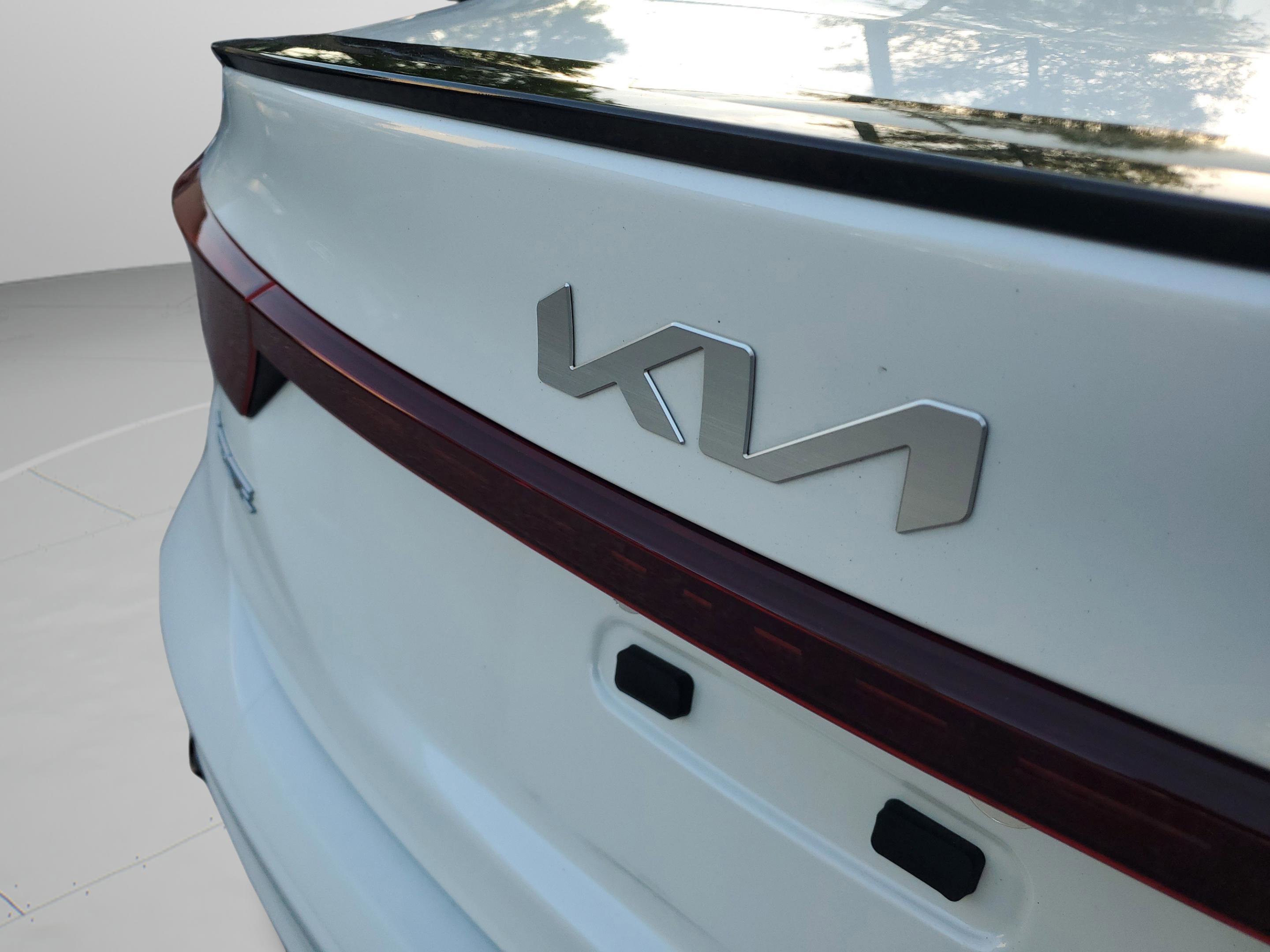 Certified 2023 Kia Forte GT-Line w/ GT-Line Premium Package FWD image 34