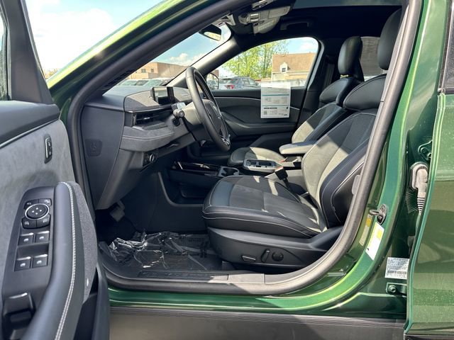 Certified 2025 Ford Mustang Mach-E GT w/ Bronze Appearance Package image 19