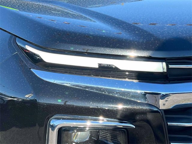 Used 2025 Chevrolet Traverse LT image 11