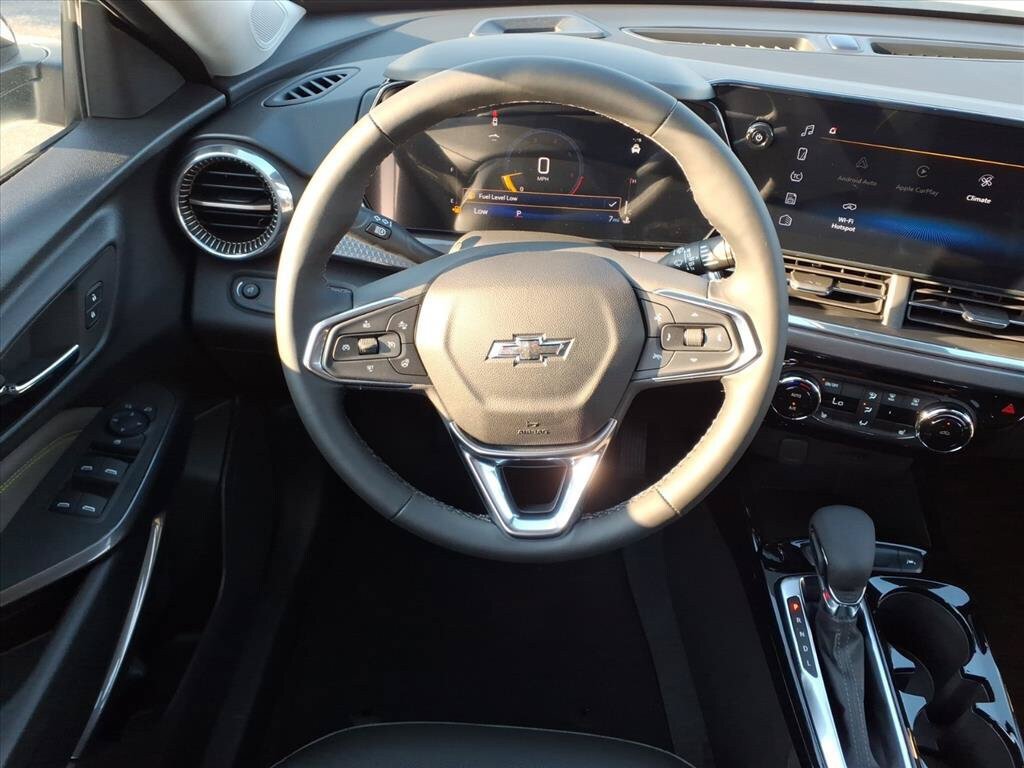 New 2026 Chevrolet Trax ACTIV w/ Driver Confidence Package FWD image 23