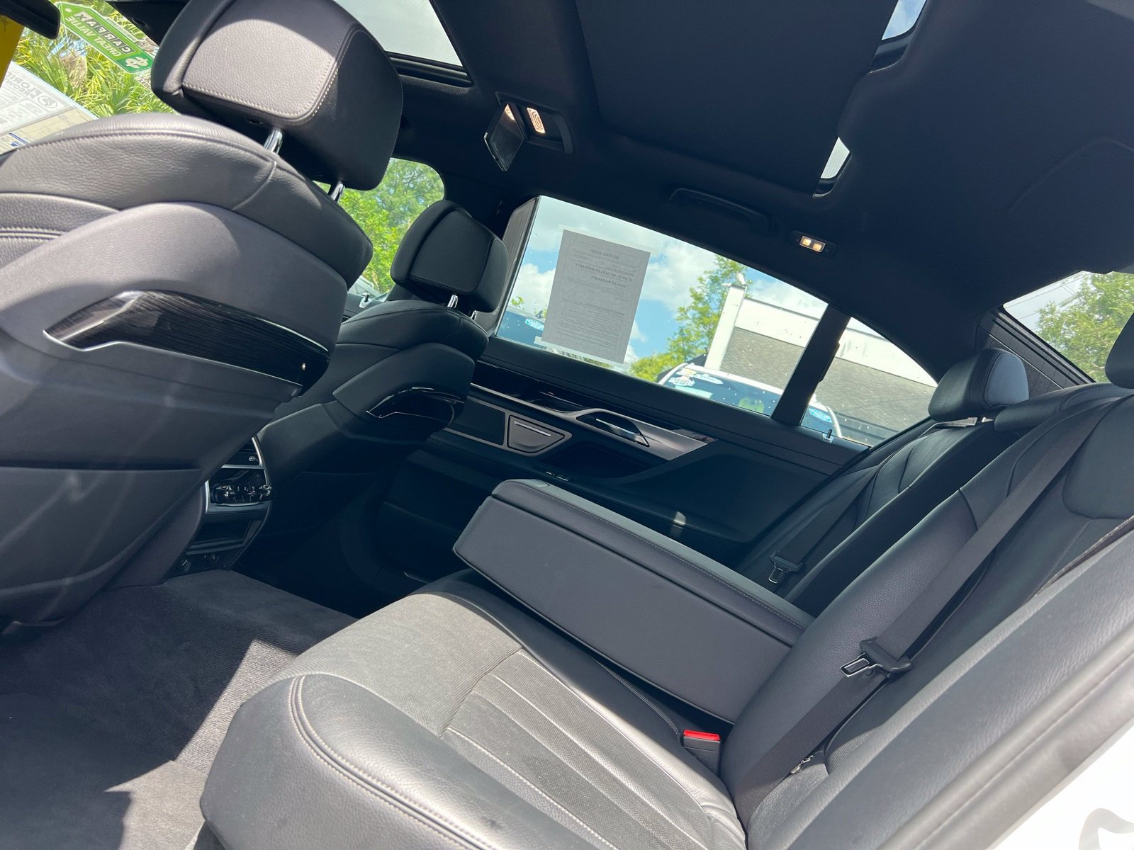 Used 2018 BMW 740e xDrive w/ M Sport Package AWD/4WD image 49