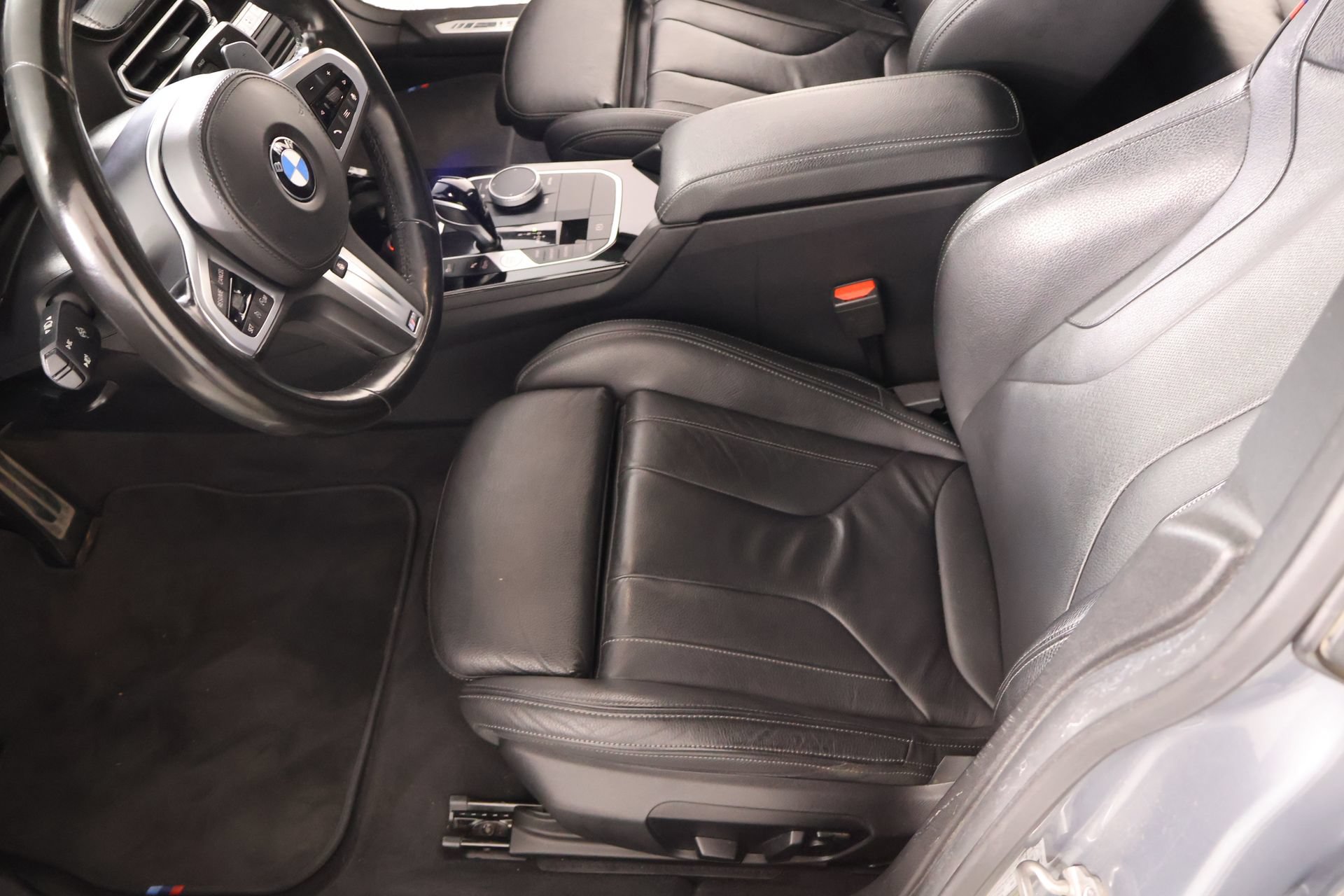 Used 2022 BMW M235i xDrive Gran Coupe w/ Shadowloine Package AWD/4WD image 12