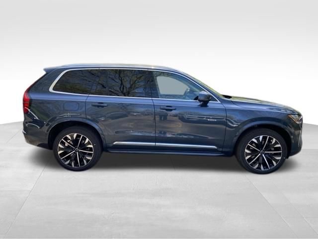 New 2026 Volvo XC90 B6 Plus w/ Protection Package AWD/4WD image 8