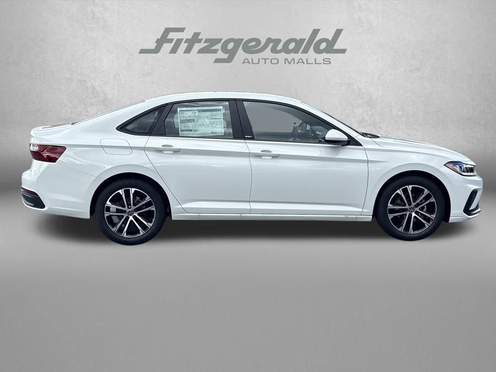 New 2026 Volkswagen Jetta Sport image 5