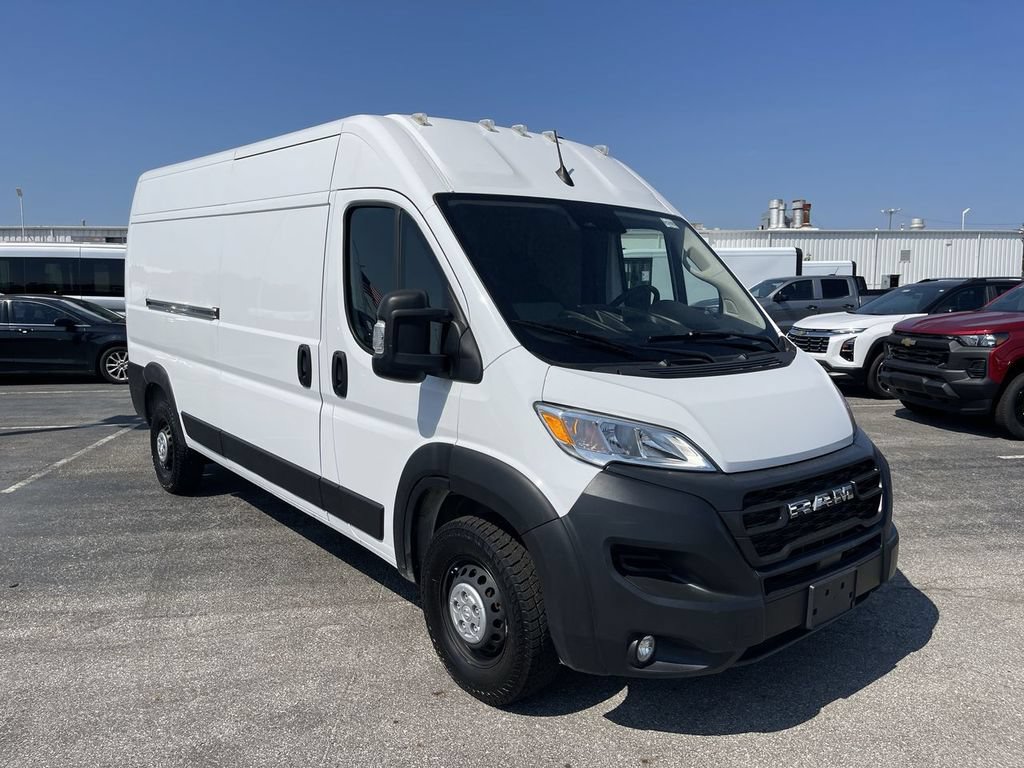 Used 2025 RAM ProMaster 2500 w/ Convenience Group FWD image 18