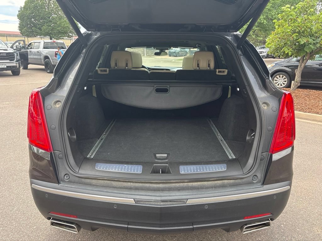 Used 2019 Cadillac XT5 Premium Luxury w/ Driver Assist Package AWD/4WD image 23