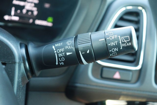 Used 2022 Honda HR-V EX image 19