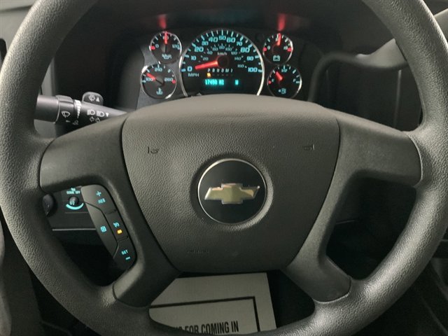 Used 2024 Chevrolet Express 3500 LT w/ LT Preferred Equipment Group image 21