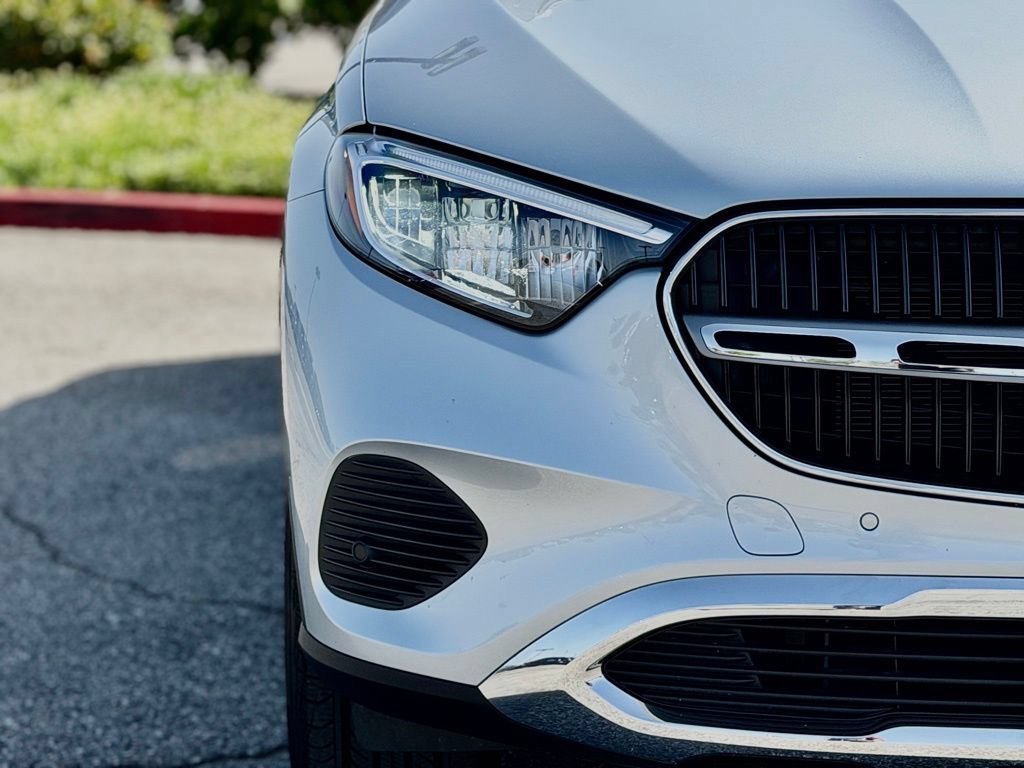 Certified 2026 Mercedes-Benz GLC 300 4MATIC image 7