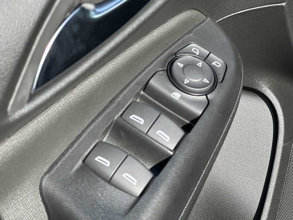 New 2026 Buick Envista Sport Touring w/ Convenience I Package FWD image 18