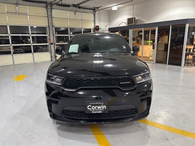 Used 2023 Dodge Durango GT image 2