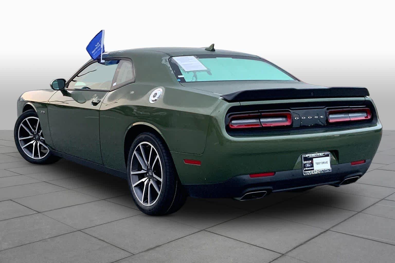 Used 2023 Dodge Challenger R/T RWD image 10