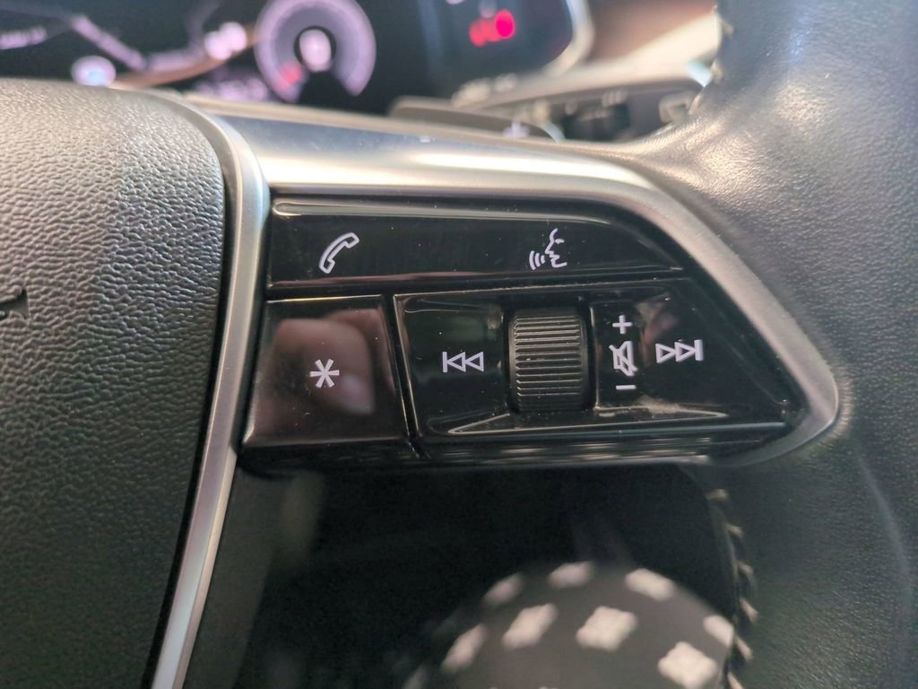 Used 2020 Audi A6 3.0T allroad Premium Plus w/ Audi Side Assist Package image 20