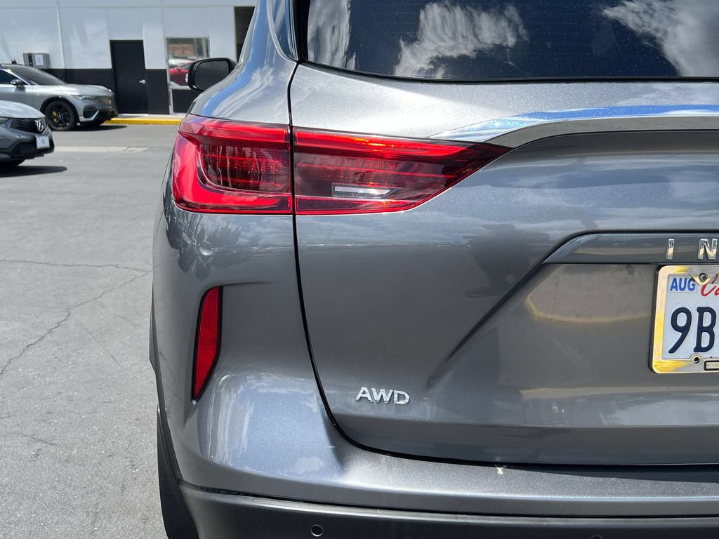 Used 2020 INFINITI QX50 Luxe w/ Navigation Package AWD/4WD image 11