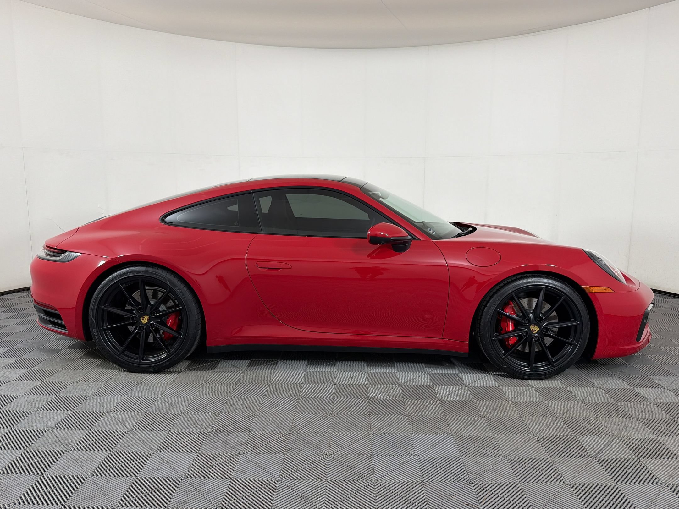 Certified 2020 Porsche 911 Carrera 4S AWD/4WD image 9