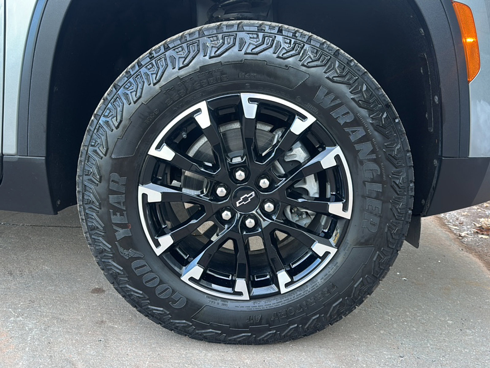 Used 2024 Chevrolet Traverse Z71 w/ LPO, Floor Liner Package image 42