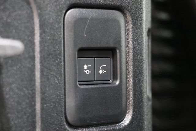 Used 2023 Land Rover Defender 110 75th Limited Edition AWD/4WD image 34
